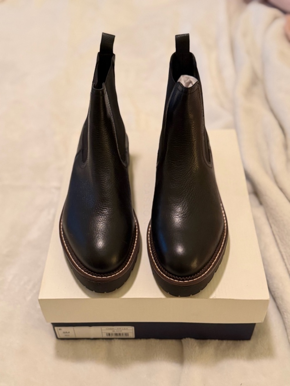 New Caslon Miller Waterproof Chelsea Boots Black Leather Lug Sole Women’s 8M